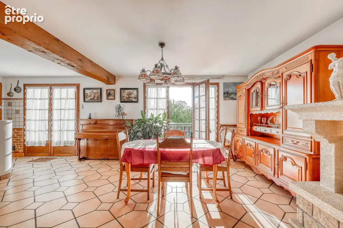 Christophe Michaudelle – CAPIFRANCE vous propose à Meaux : vivable de plain pied - DPE en D - 5 pièces - 155 m² - 3 chambres (4è - photo 12