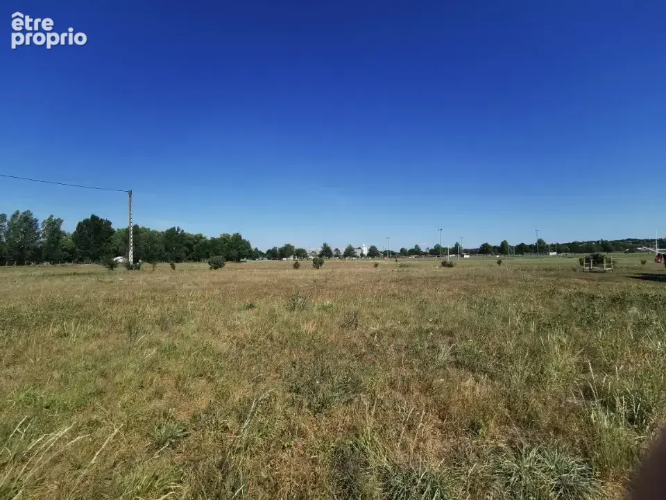 Terrain 676 m² à Graulhet  - photo 1