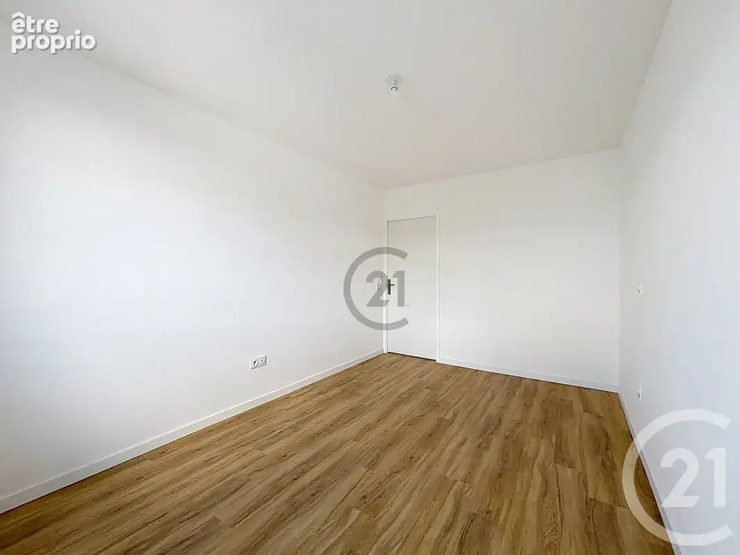 Appartement 2 pièces 40 m² à vendre à Provins (77160) - photo 6