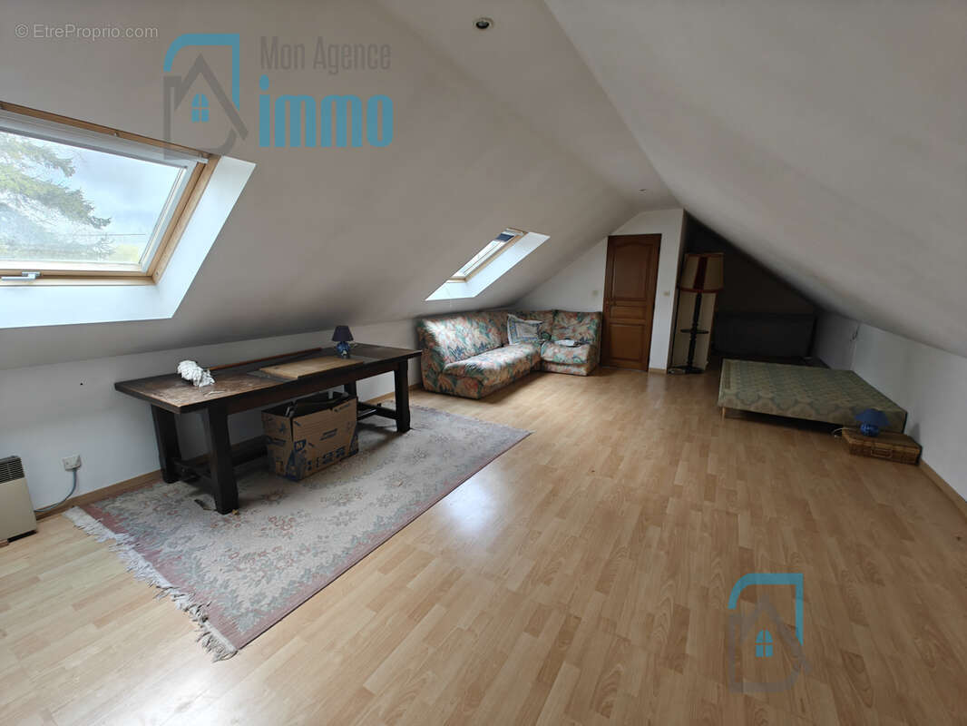 Marmagne (18) - Pavillon traditionnel 3 chambres, garage et jardin - photo 9