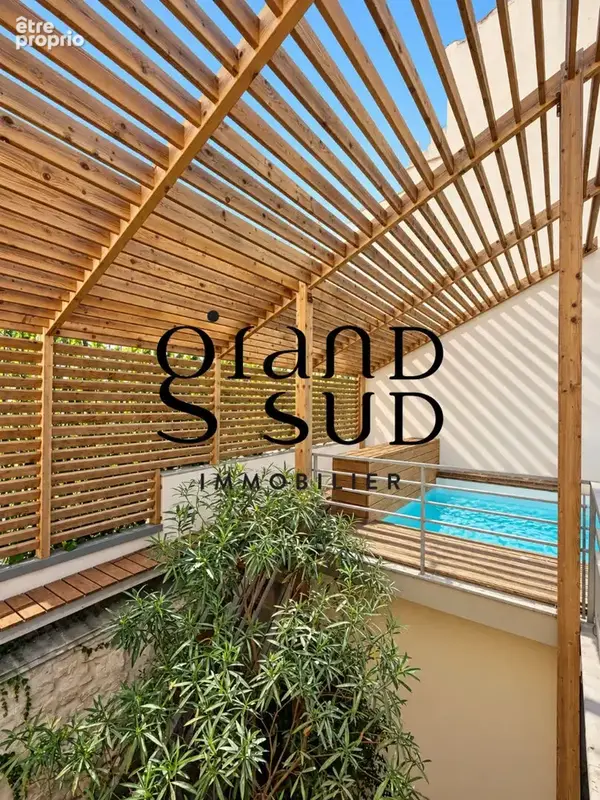 Maison de ville d'exception avec piscine, terrasse et garage ? Nîmes - photo 9