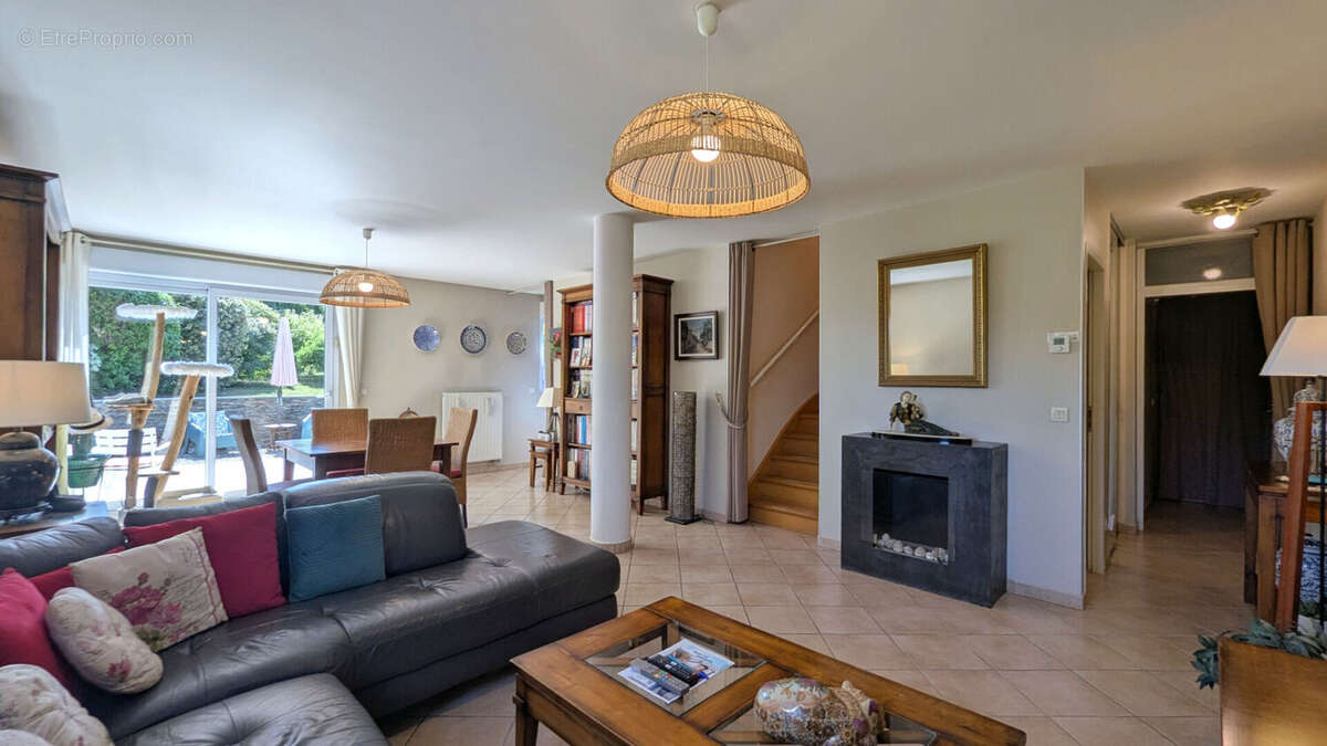 SEYNOD - Exclusivité - Compromis idéal maison/appartement - photo 8