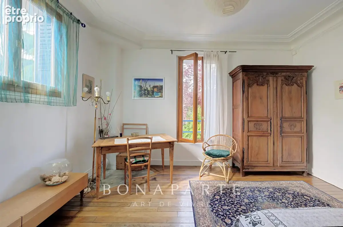 Maison de 6 pieces avec studio indépendant proche transports (5 min à pied) - photo 6