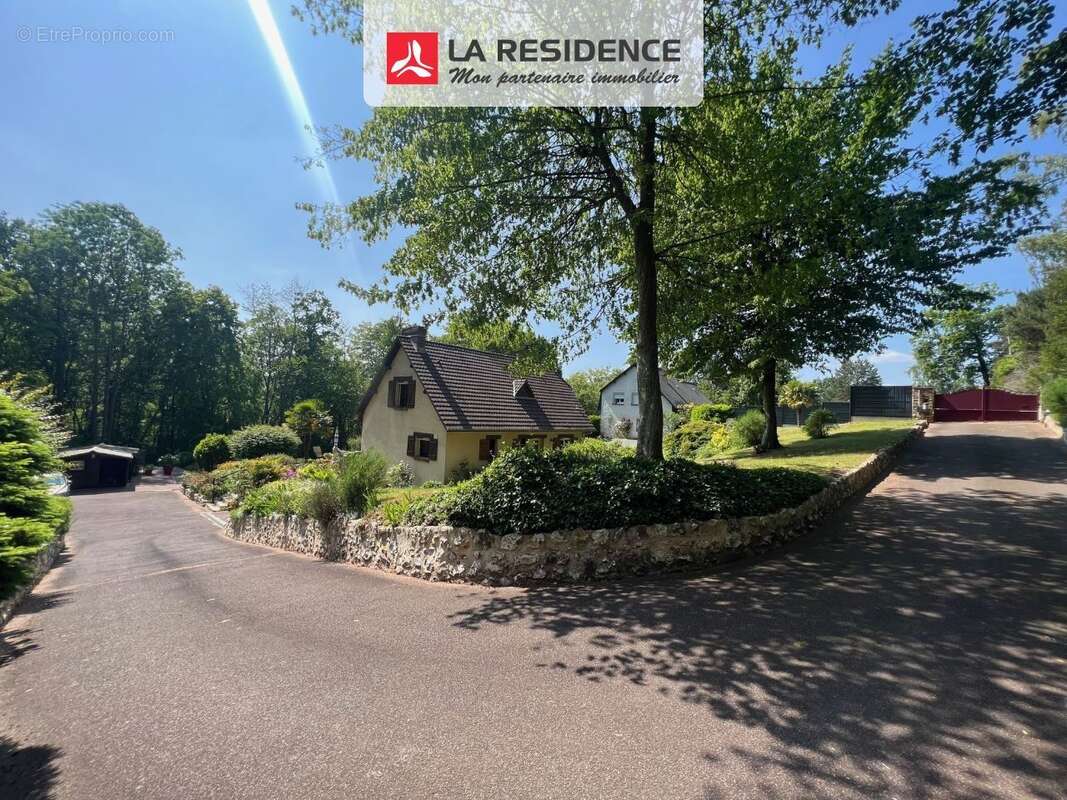 Maison à SAINT-PIERRE-LES-ELBEUF