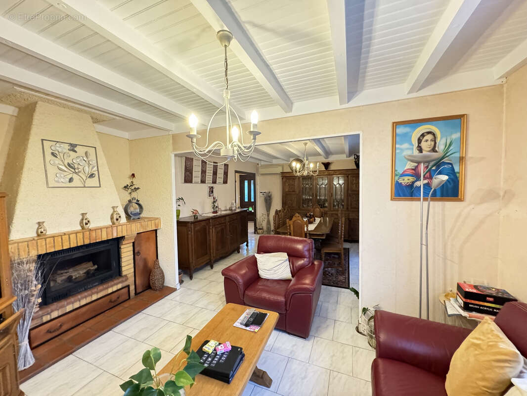 MAISON T4 de 107 M2 avec un double garage de 45 M2 et 4711 M2 de jardin - photo 17