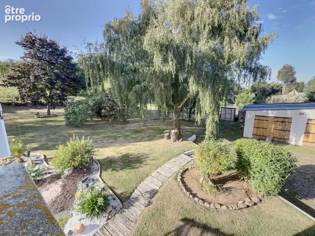 Charmante maison rénovée avec 4 chambres et grand jardin à Baud - photo 12