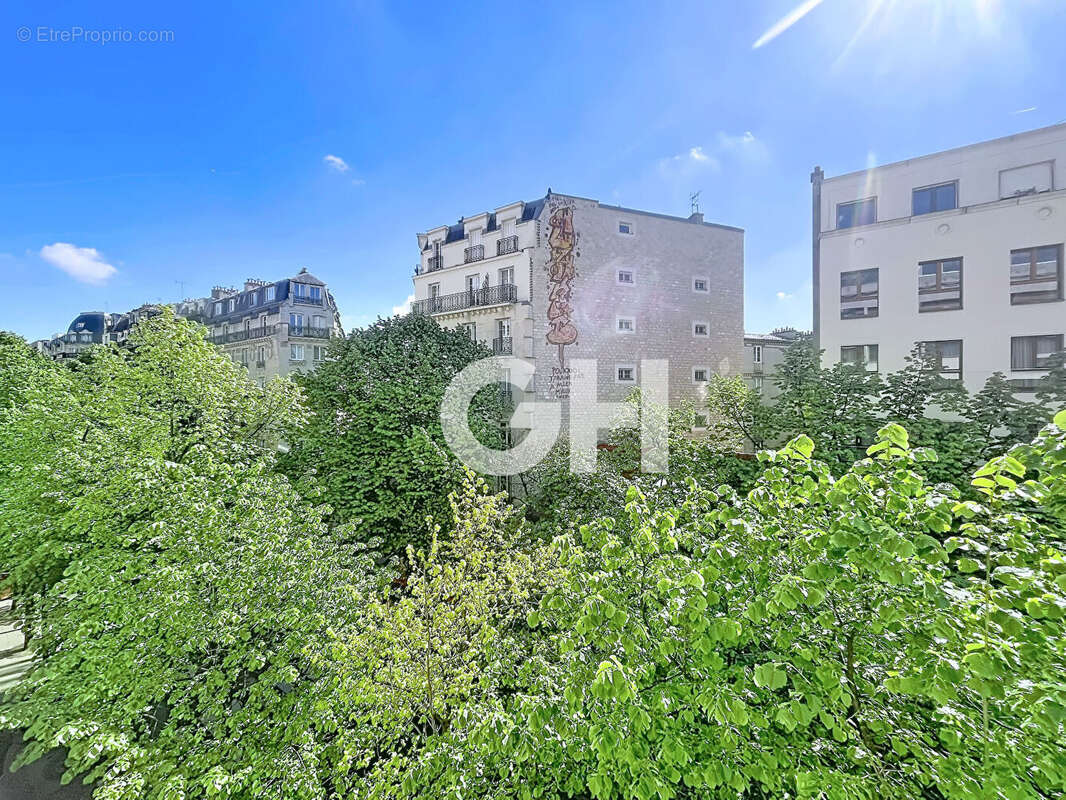 Appartement à PARIS-20E
