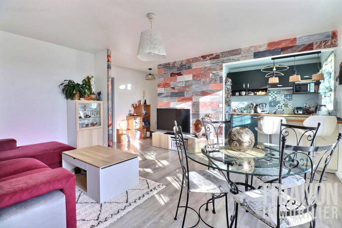 Appartement à CARRIERES-SOUS-POISSY