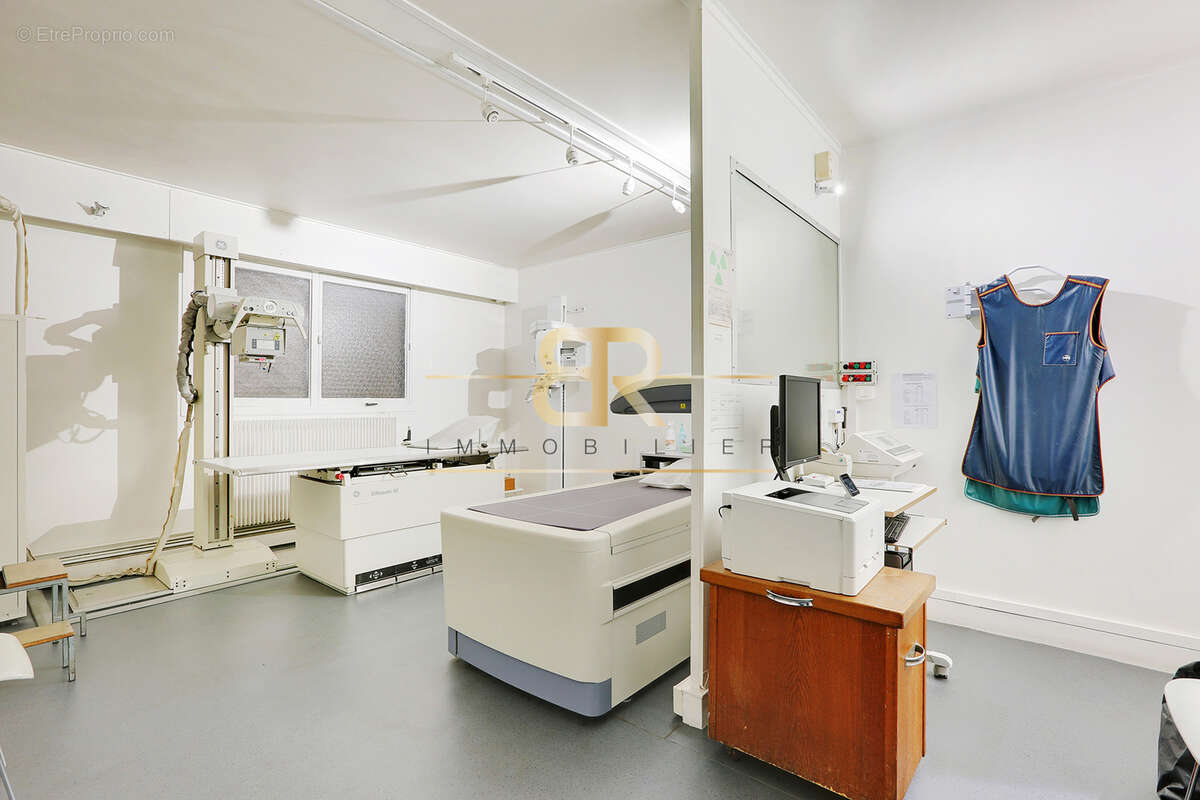 Commerce à CHARENTON-LE-PONT