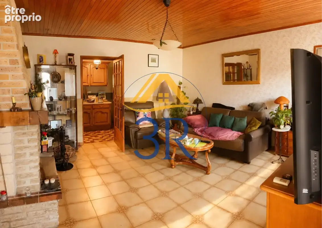 Maison 3 pièces 82 m² à vendre à Longepierre (71270) - photo 2