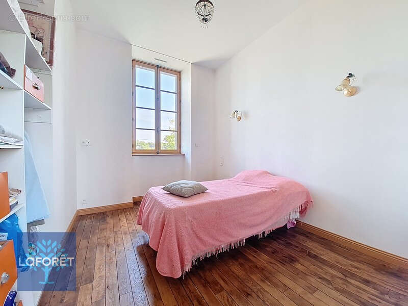 Maison à SAINT-AUBIN-D'AUBIGNE