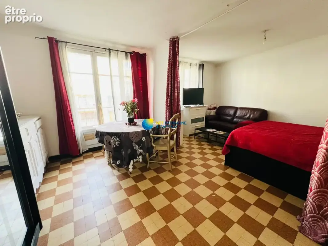 Appartement 70 m² à Marseille-5e  - photo 2
