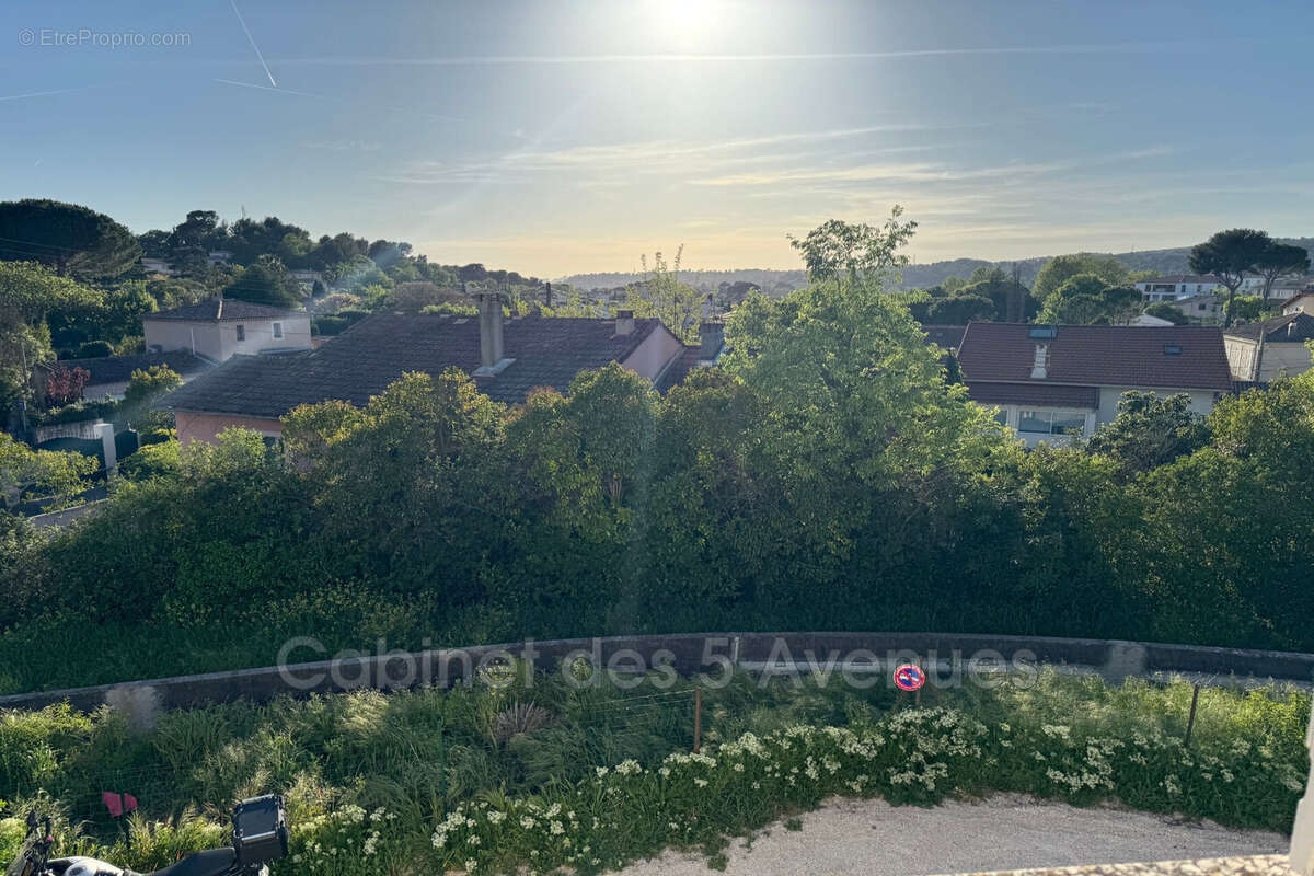 Appartement à MARSEILLE-11E