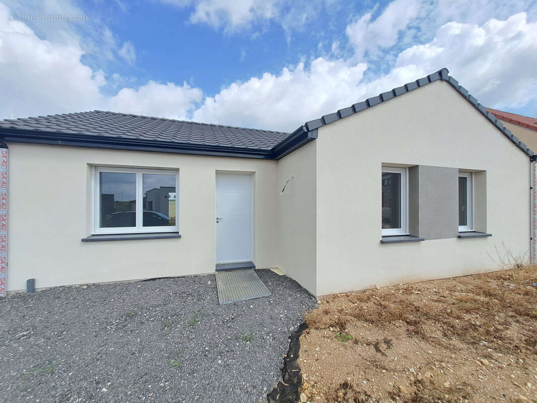 Maison à GUEMAPPE