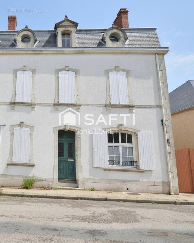 Photo 1 - Maison à TALMONT-SAINT-HILAIRE