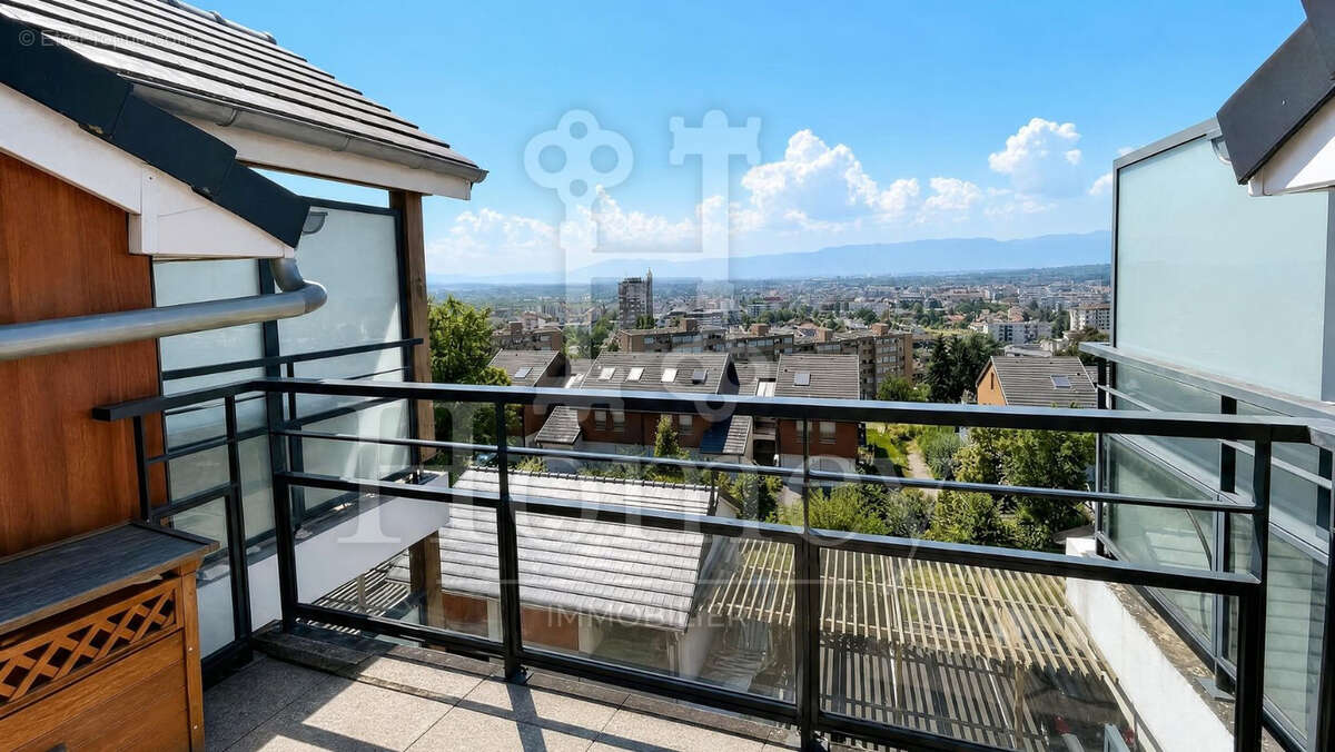 Appartement à VETRAZ-MONTHOUX