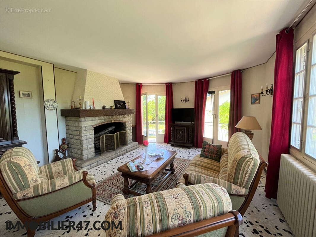 Maison sur sous sol avec dépendances - photo 9