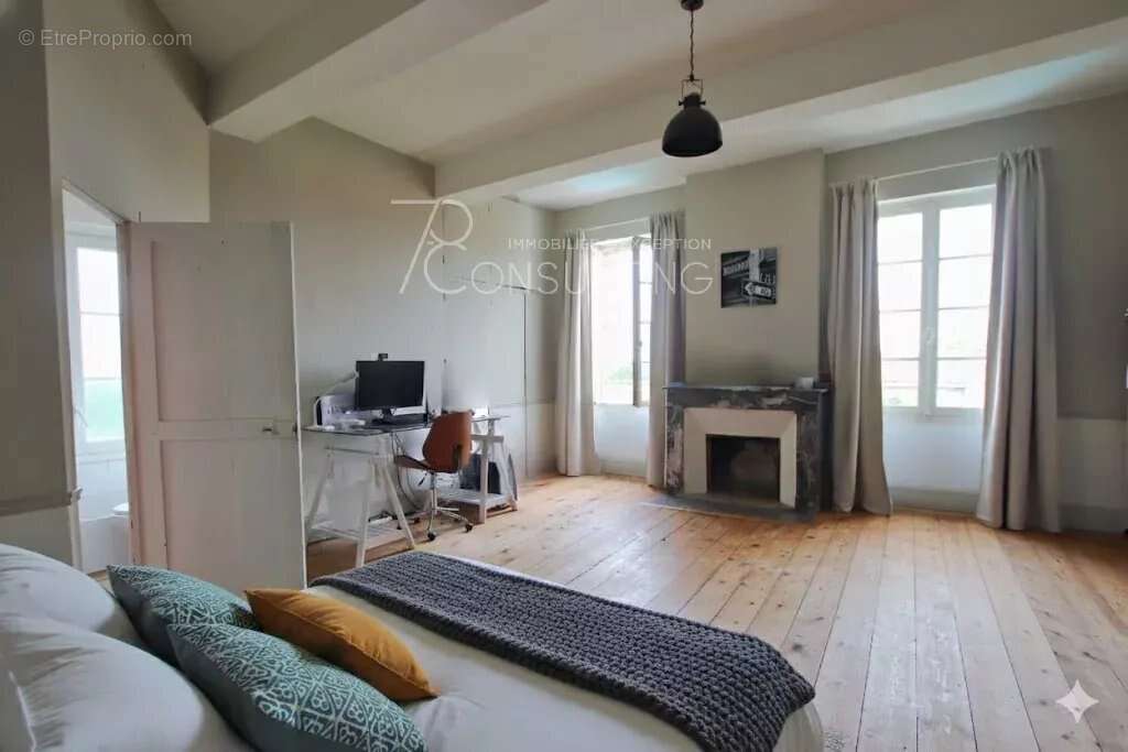 Maison à VILLEFRANCHE-DE-LAURAGAIS