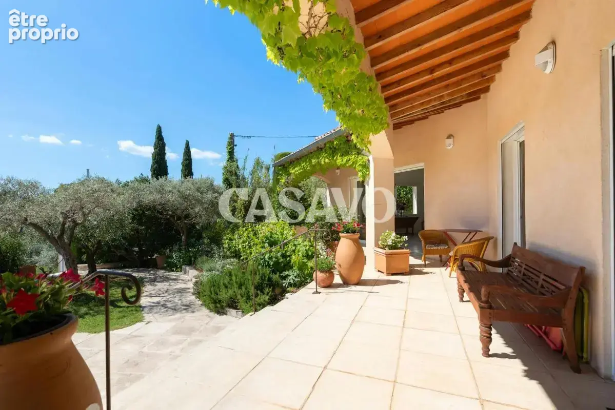 Vente Maison 6 pièces de 180m² - 13590 Meyreuil - photo 4