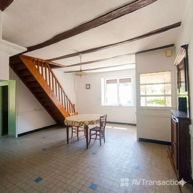 Maison 115 m² à Gy  - photo 11