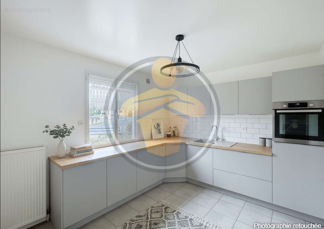 Maison à COULOMMIERS