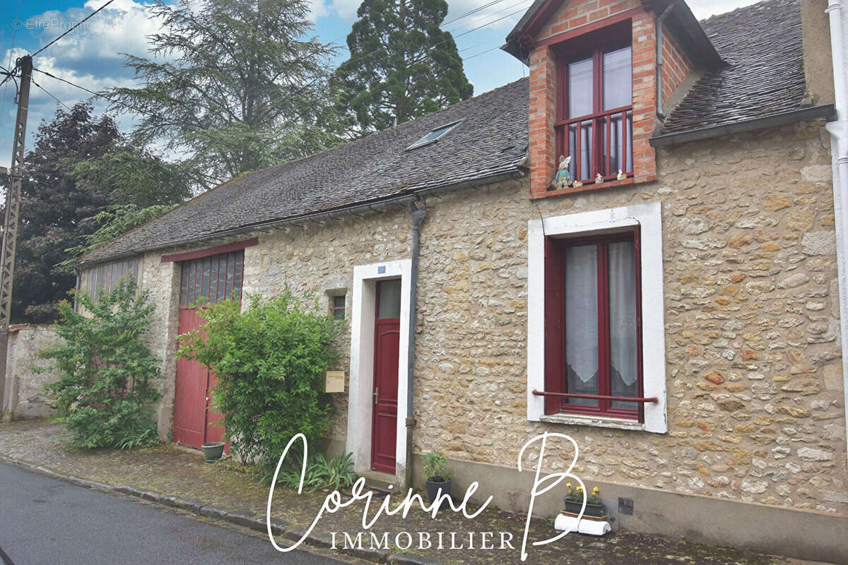 Maison à AUGERVILLE-LA-RIVIERE