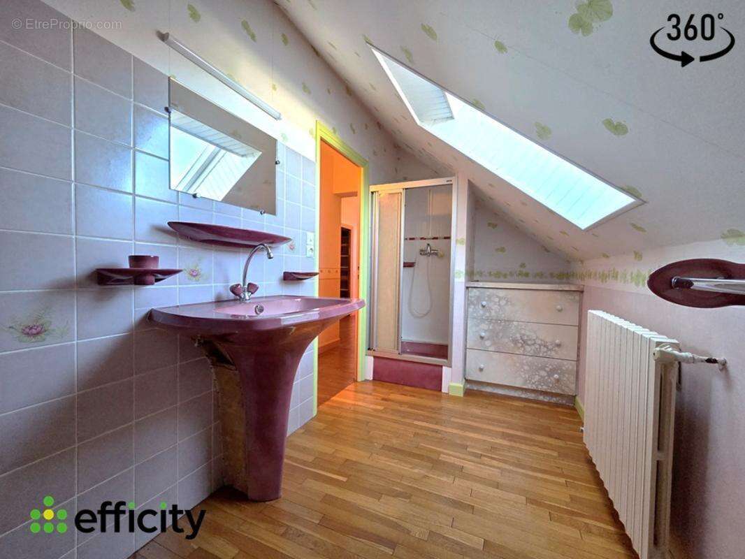 Maison à SAINT-PAIR-SUR-MER