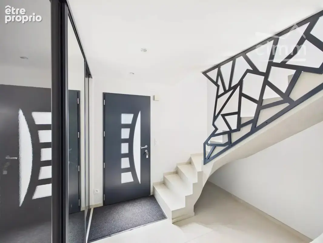 Maison mitoyenne par le garage - photo 14