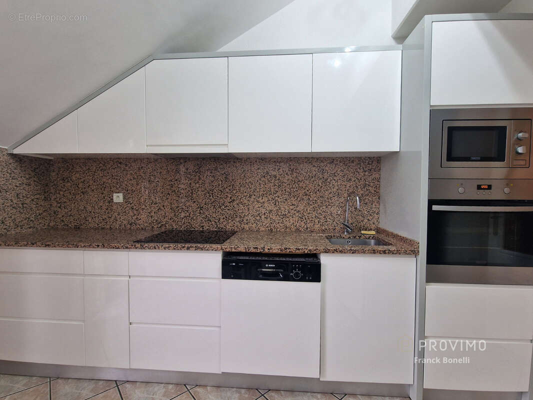 Appartement à SAINT-JULIEN-EN-GENEVOIS