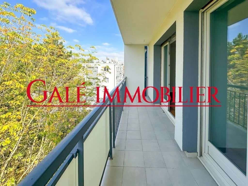 Appartement à BOURG-LA-REINE