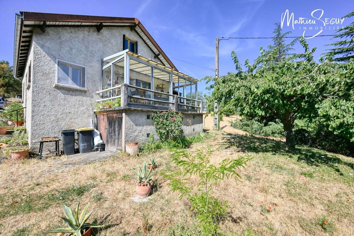 LENTILLY - Petite maison sur grand terrain avec vue - photo 28