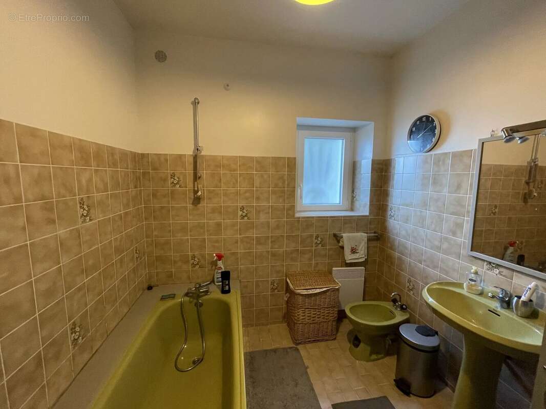 Maison à MOUSCARDES