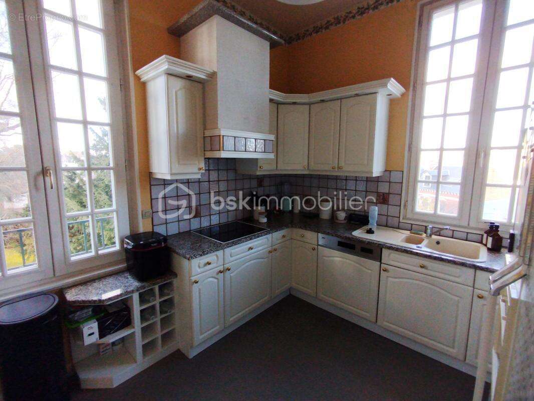 Appartement à EU