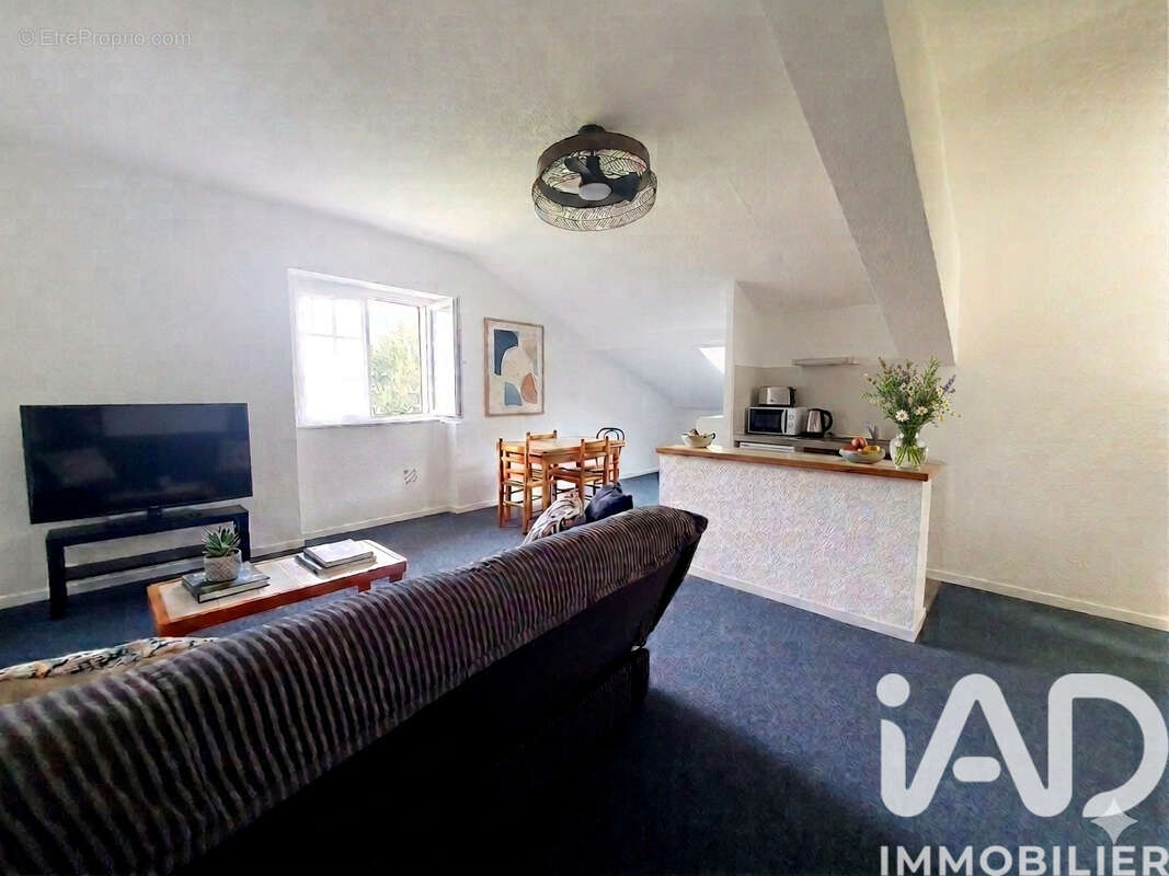 Photo 2 - Appartement à PIERREFITTE-NESTALAS