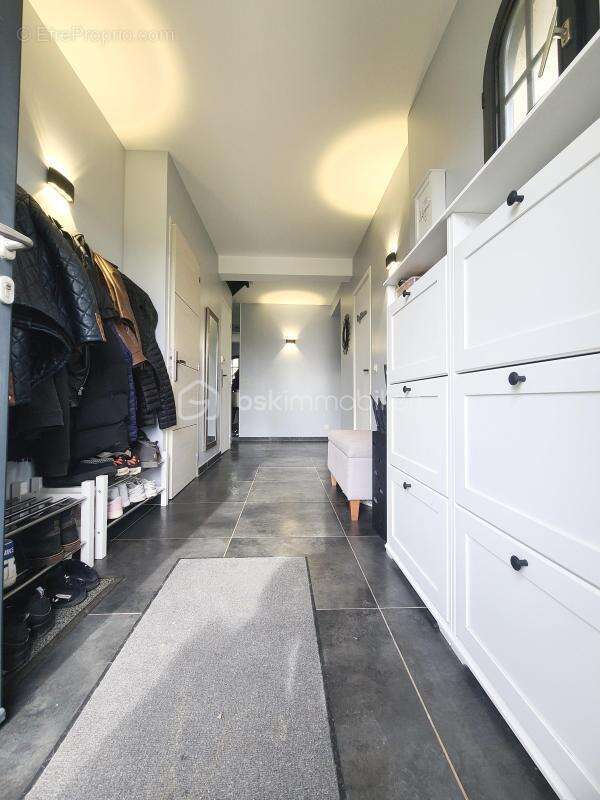 Maison à EVRY-GREGY-SUR-YERRE