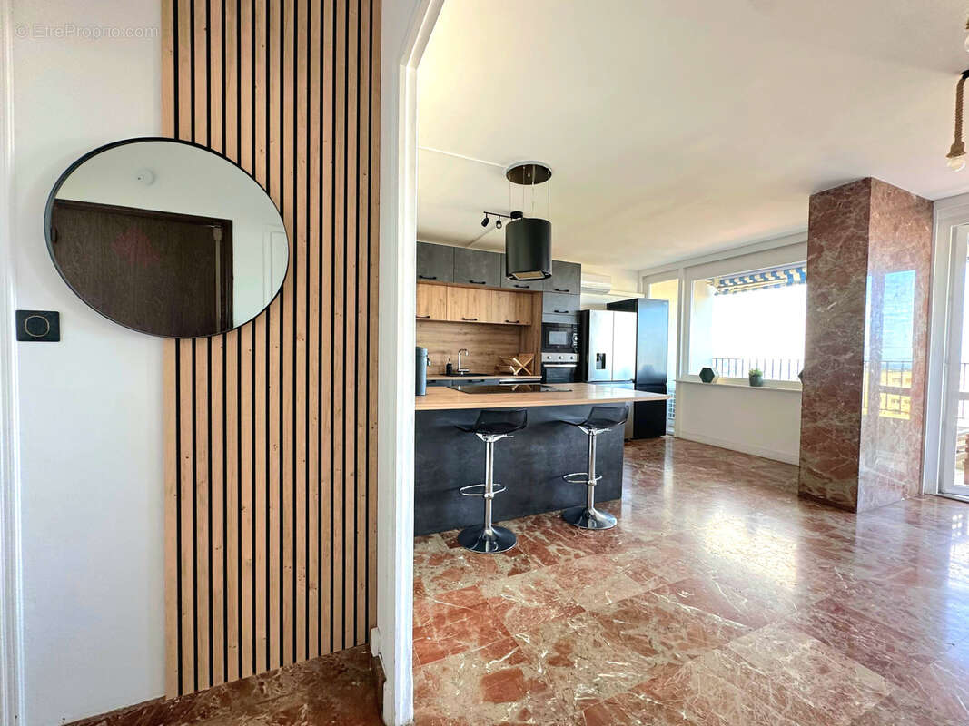 Appartement à MARSEILLE-9E