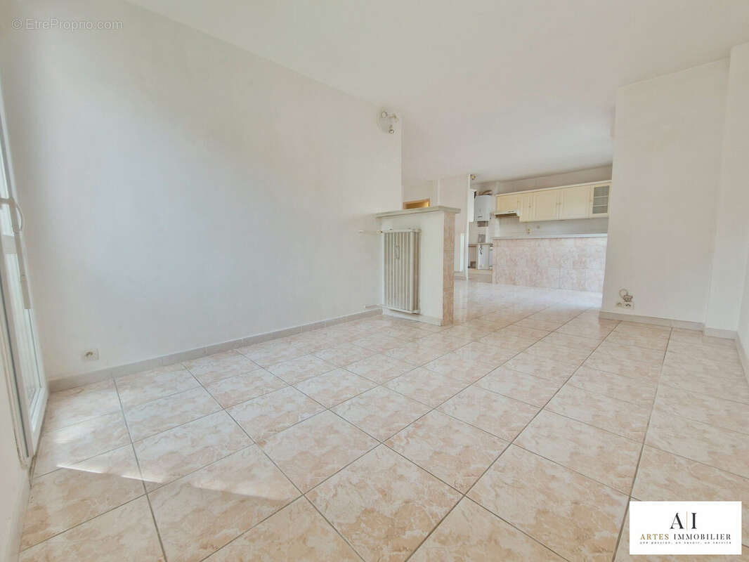 Appartement à MONTELIMAR