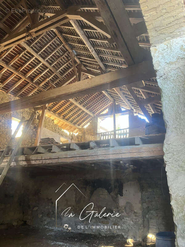 Maison à MONTAUD