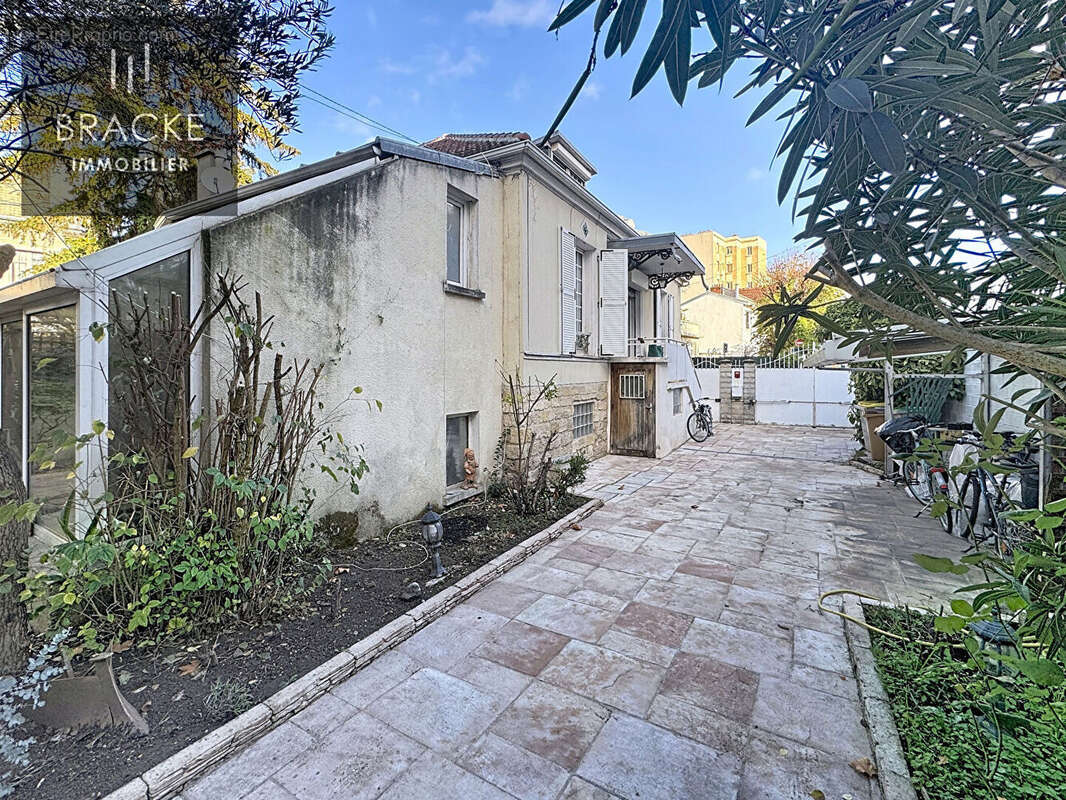Maison 1930 non mitoyenne avec dépendance -Parcelle de 387 m²  Fort potentiel - photo 15