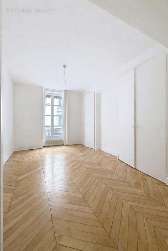 Appartement à LYON-6E