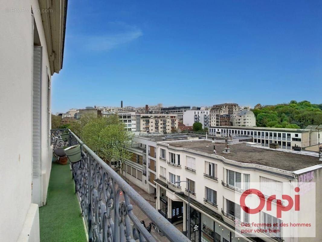 Appartement à ISSY-LES-MOULINEAUX