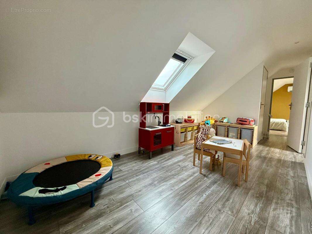 Maison à SAINT-PATERNE-RACAN