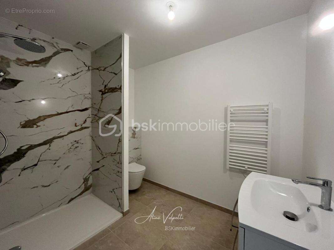 Maison à BUSSY-SAINT-GEORGES