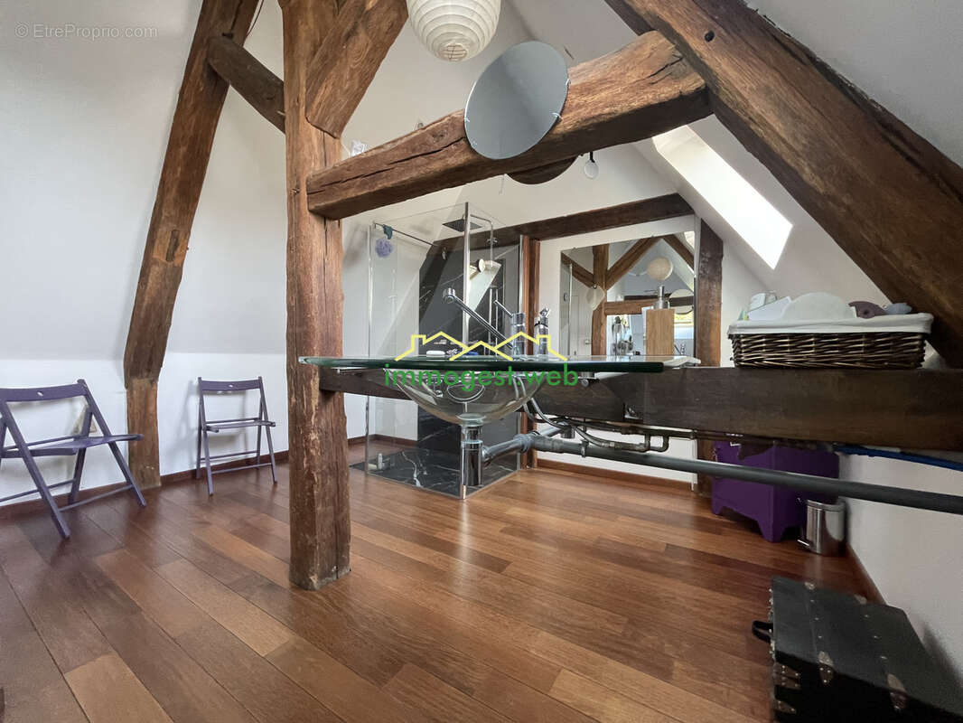 Maison à NEUILLY-EN-THELLE