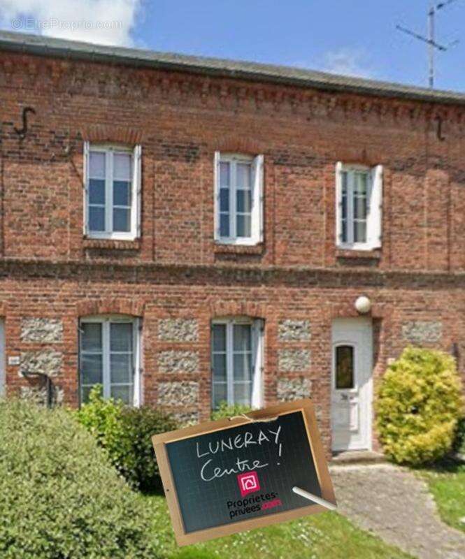 Maison à LUNERAY