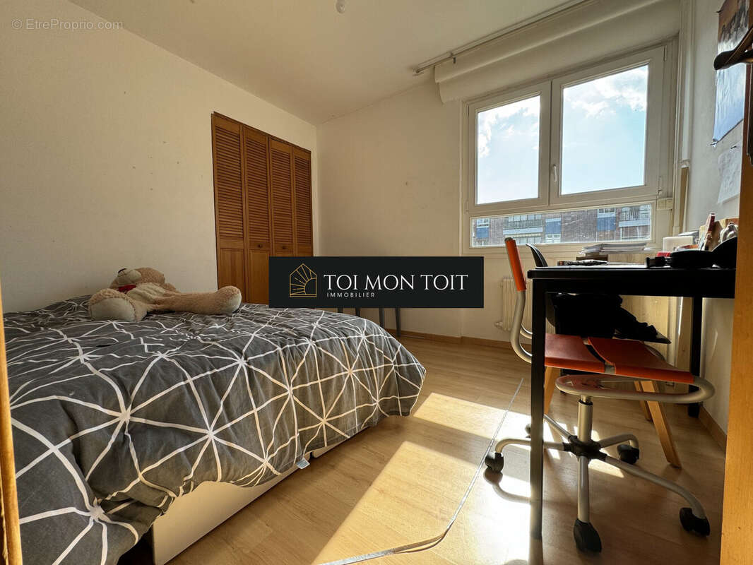 Appartement à SURVILLIERS