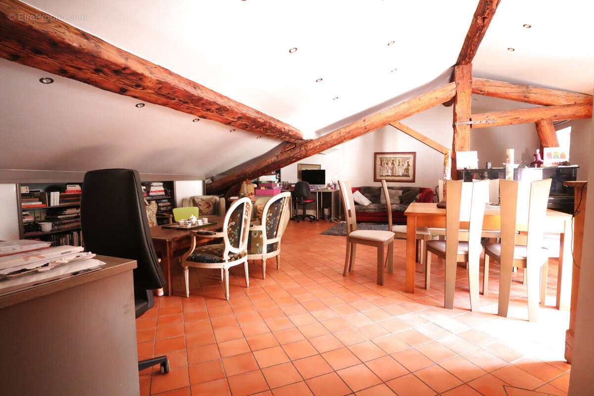 Appartement à LYON-1E