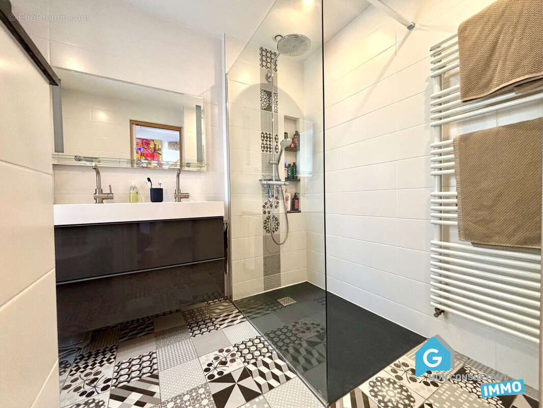 Maison à CURTIL-VERGY