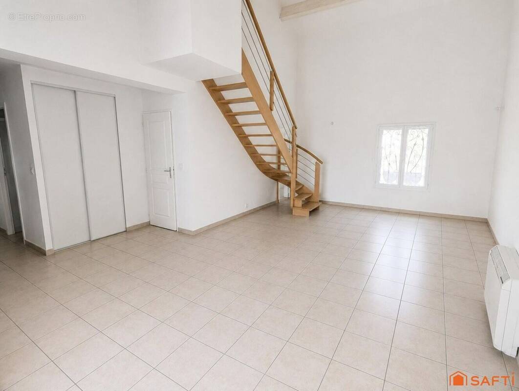 Photo 1 - Maison à GARONS