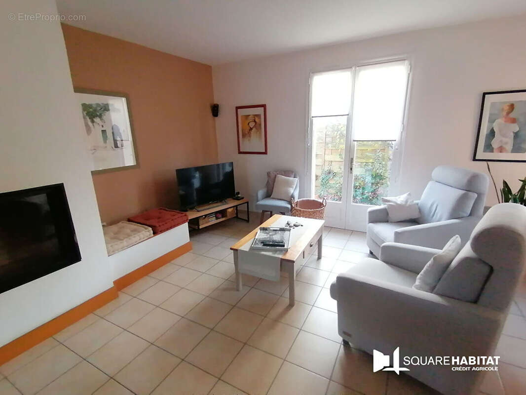 Maison à TOUTLEMONDE